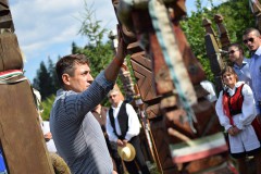 Bonyhádi fafaragó alkotása látható Nyerges-tetőn