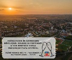 Boldog új esztendőt kívánunk Önöknek!