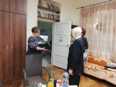 Kilencven éves lett Etus néni