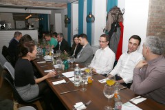 Jó hangulatban telt a rendhagyó sajtótájékoztató